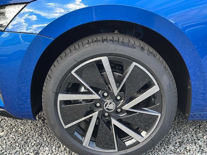 SKODA Octavia Combi IV 1.5 TSI e-TEC DSG Sportline