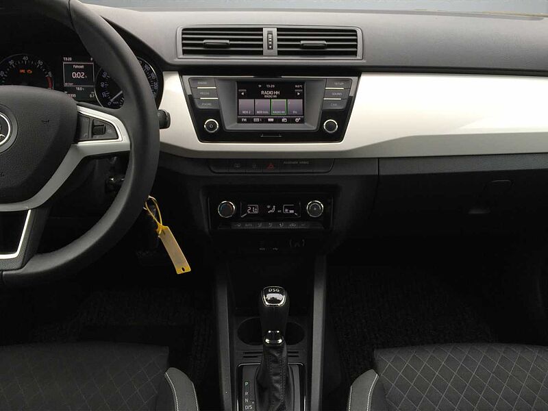 SKODA Fabia 1.2 TSI DSG BLUE*Temp*Einparkhilfe