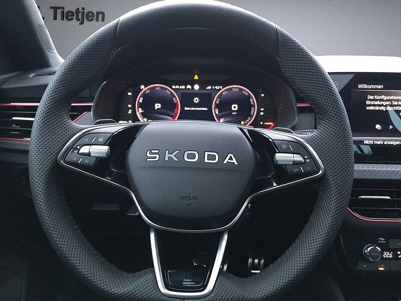 SKODA Kamiq 1.5 TSI DSG Monte Carlo LM 18'*Pano*LED