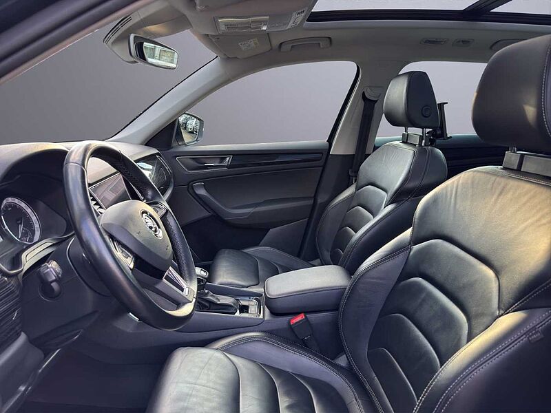 SKODA Kodiaq Diesel 2.0 TDI 4x4 DSG AHK Navi