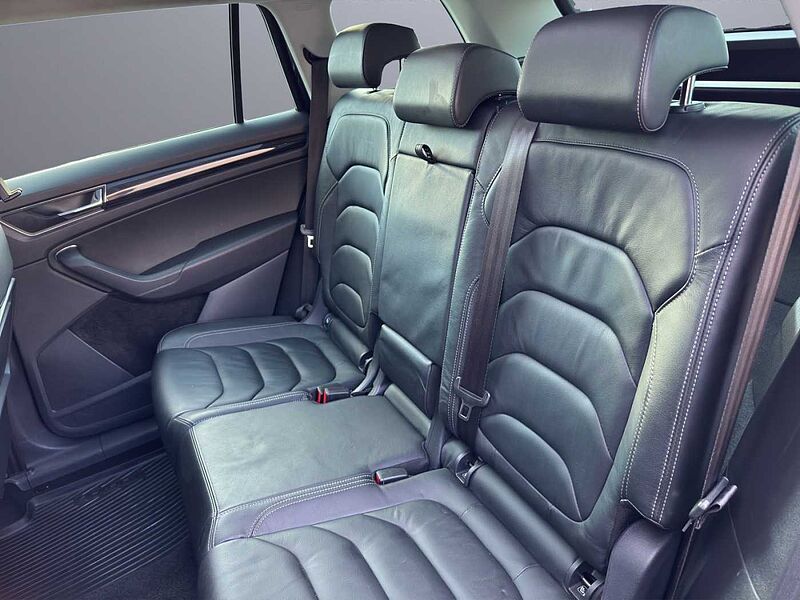 SKODA Kodiaq Diesel 2.0 TDI 4x4 DSG AHK Navi