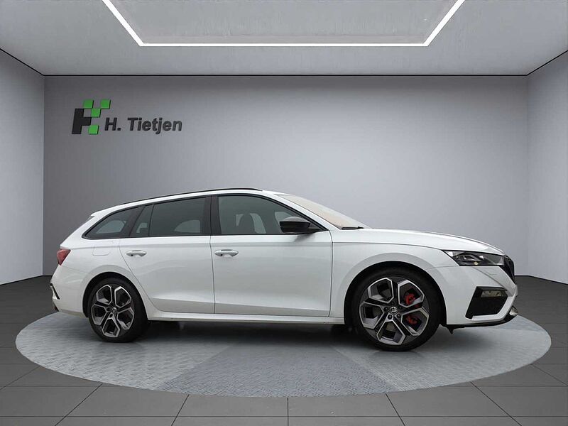 SKODA Octavia RS Combi 2.0 TSI DSG RS KEYLESS+Leder