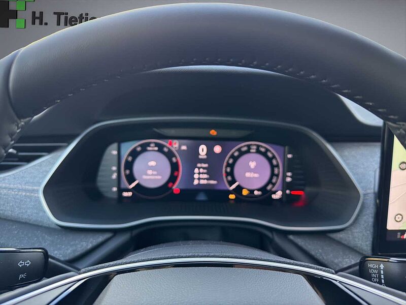 SKODA Octavia Combi IV 1.5 TSI Tour