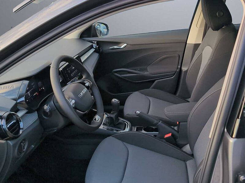 SKODA Fabia IV 1.0 TSI Tour