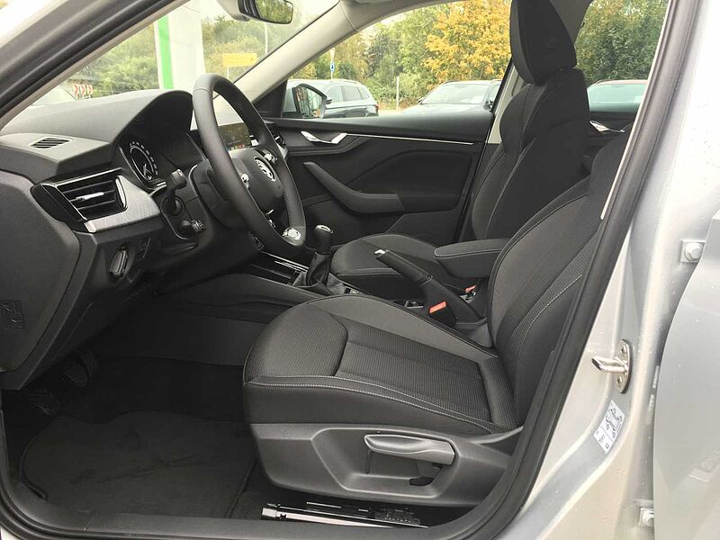 SKODA Kamiq 1.5 TSI Tour PDC+SHZ+KLIMA