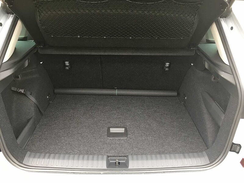 SKODA Kamiq 1.5 TSI Tour PDC+SHZ+KLIMA