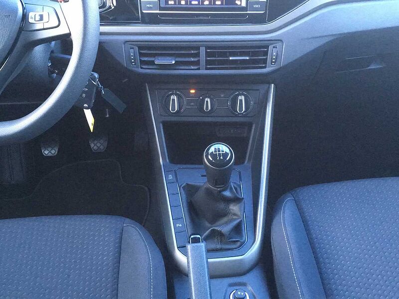 Volkswagen Polo VI 1.0 TSI Highline PDC+DAB